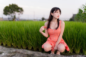 c6ab303507f5a727df5f5bad97788ef9.jpg
